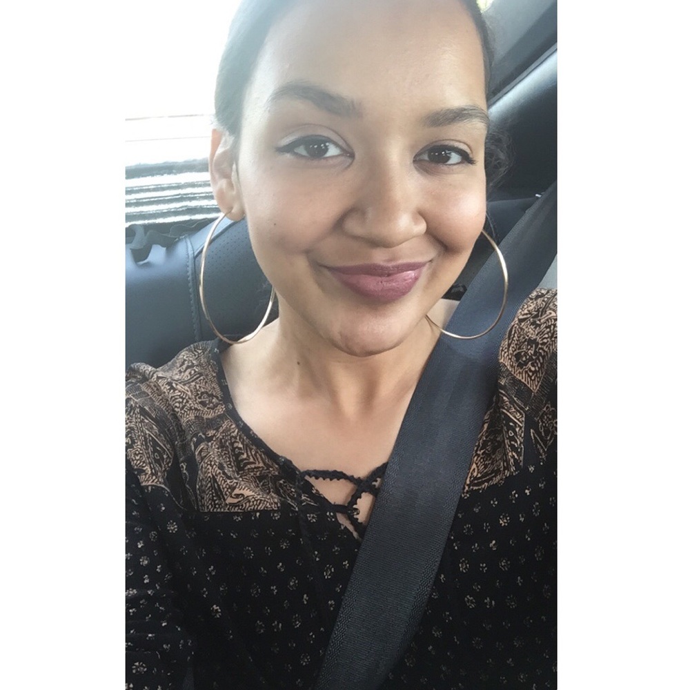 Meet your Posher, Mabelys